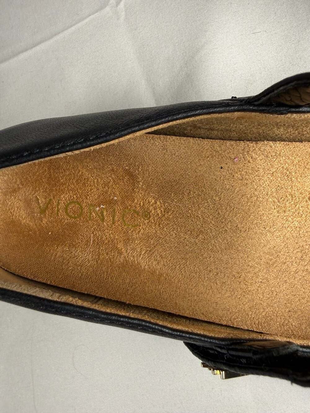 Vionic Alameda Leather Square Toe Mary Jane Flats - Picture 2 of 6